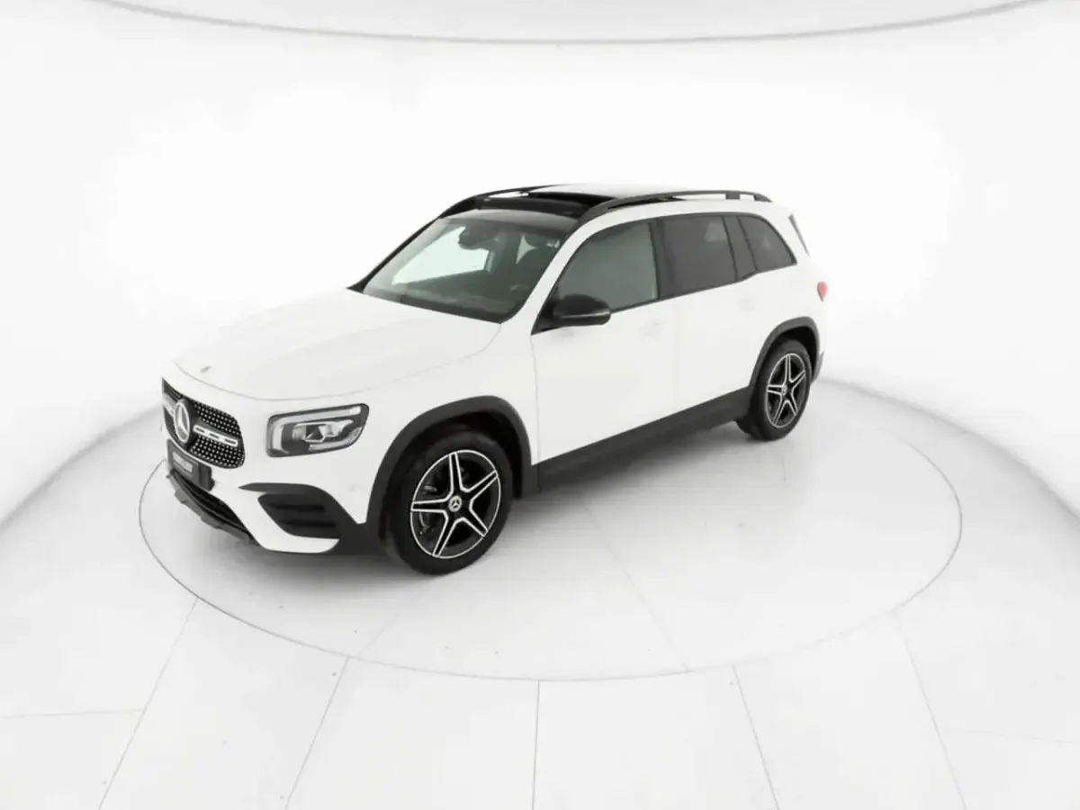 Usata Mercedes GLB200 Premium 150 CV (110 kW) 2023 Bianco SUV