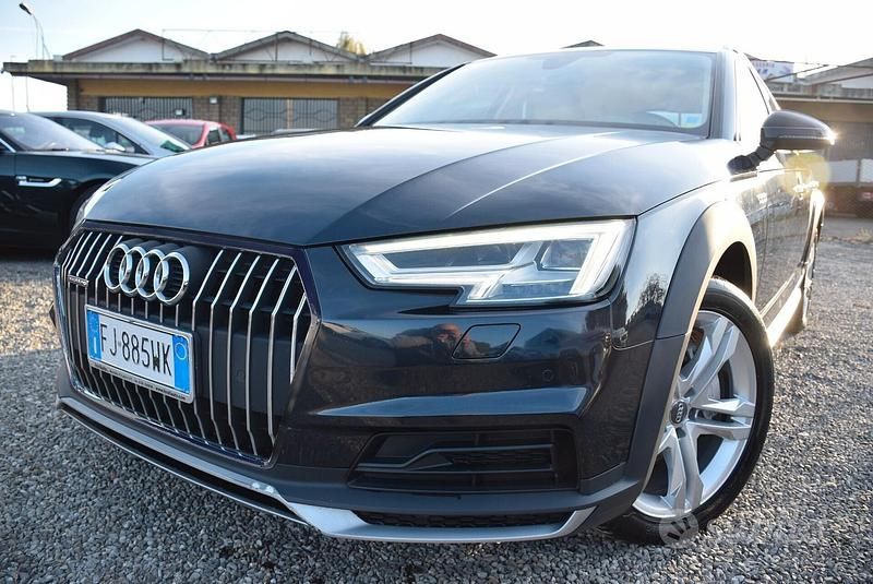 Usata Audi A4 Allroad Ambiente 190 CV (139 kW) 2017 Blu/azzurro Station wagon
