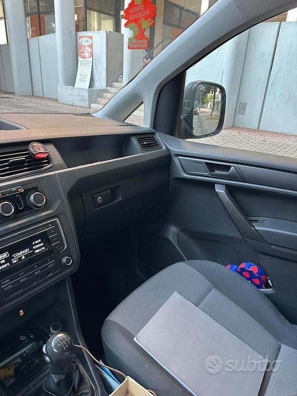 Usata VW Caddy 102 CV (75 kW) 2017 Monovolume