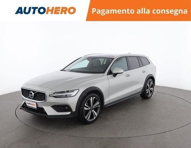 Grigio Usata 2020 Volvo V60 CC Business Edition Station wagon | 24.599 € (Buon prezzo) - Immagine 1/2