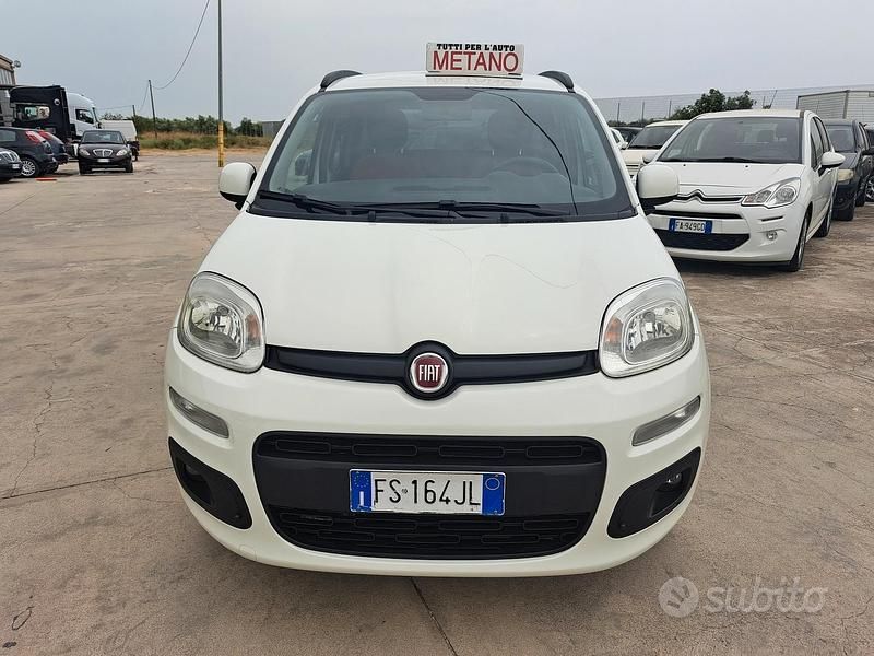 Usata Fiat Panda Lounge 85 CV (62 kW) 2018 Bianco Utilitaria