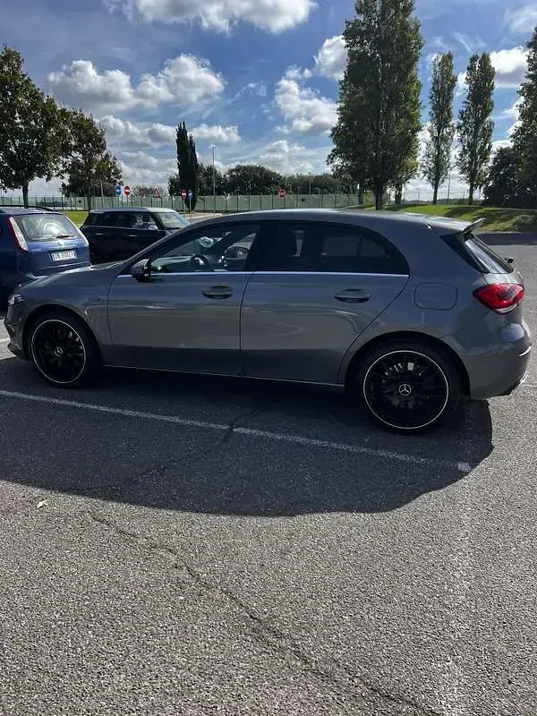 Usata Mercedes A250 218 CV (160 kW) 2021 Berlina