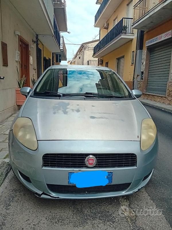 Usata Fiat Punto 65 CV (47 kW) 2007 Grigio Utilitaria