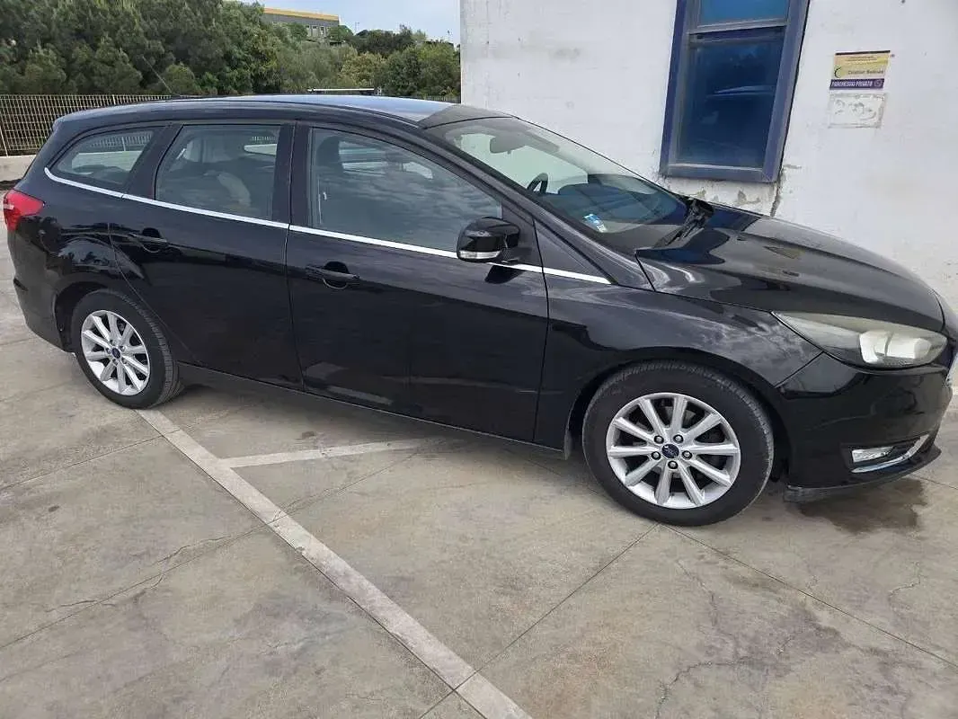 Usata Ford Focus Titanium S 120 CV (88 kW) 2016 Nero Station wagon