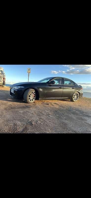 Usata Alfa Romeo Giulia Business 179 CV (131 kW) 2017 Berlina