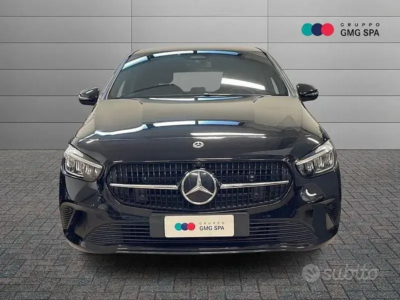 Usata Mercedes B180 Advanced Plus 116 CV (85 kW) 2023 Nero Utilitaria