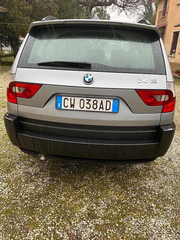 Usata BMW X3 150 CV (110 kW) 2005 Grigio SUV