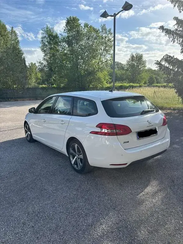 Usata Peugeot 308 SW GT-line 120 CV (88 kW) 2017 Station wagon