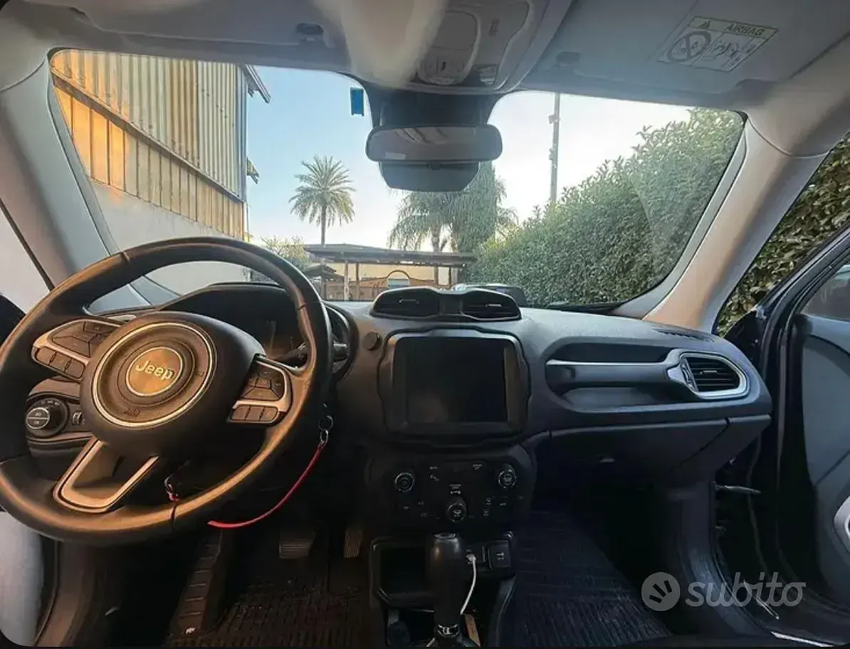 Usata Jeep Renegade 120 CV (88 kW) 2017 Nero SUV