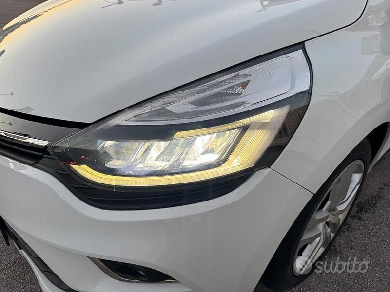 Usata Renault Clio IV 75 CV (55 kW) 2019 Bianco Berlina