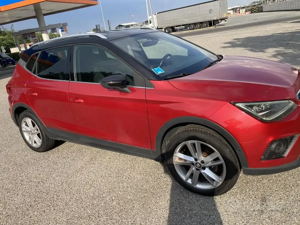 Usata Seat Arona FR 115 CV (84 kW) 2019 Rosso SUV