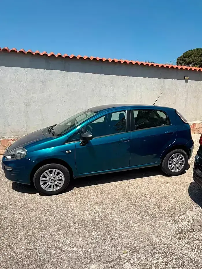 Usata Fiat Punto Evo S 69 CV (50 kW) 2013 Bluazzurro Utilitaria