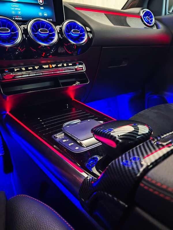 Usata Mercedes B180 Premium 116 CV (85 kW) 2020 Grigio Monovolume