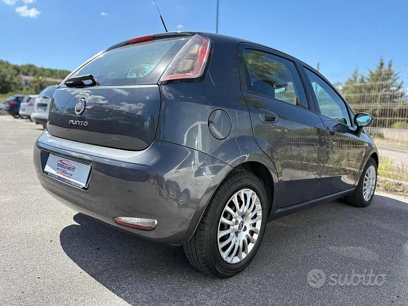 Usata Fiat Punto Evo S 95 CV (69 kW) 2011 Grigio Utilitaria