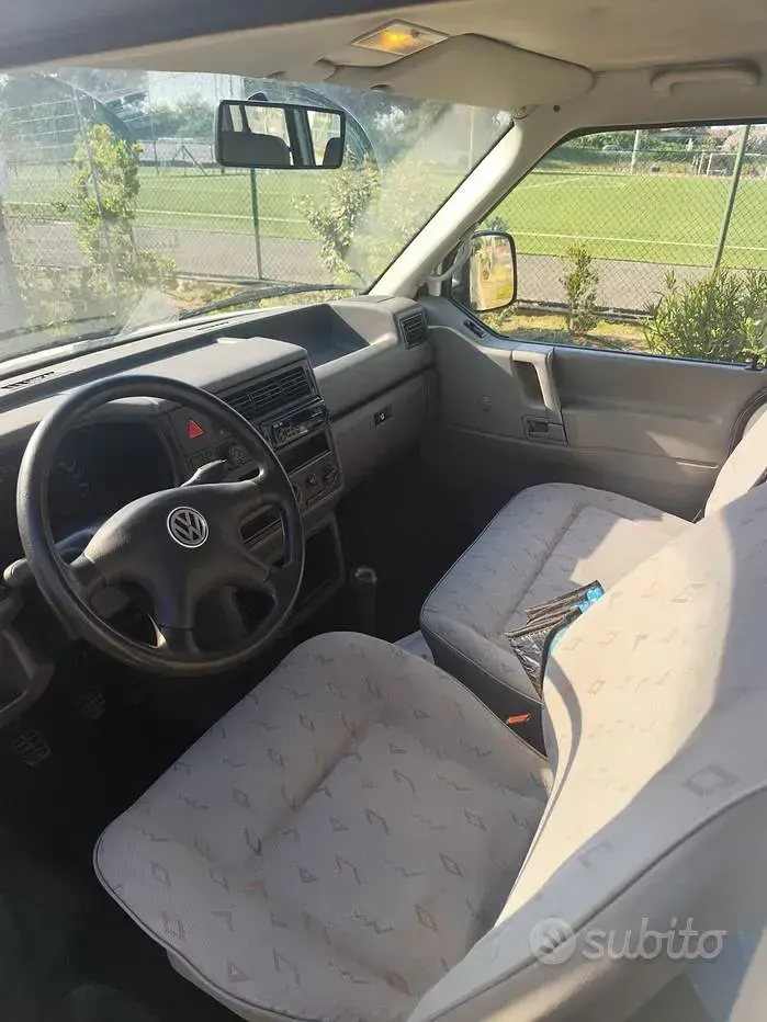 Usata VW T4 88 CV (64 kW) 2002 Furgone