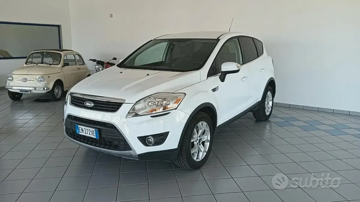 Usata Ford Kuga Titanium 140 CV (102 kW) 2012 Bianco SUV