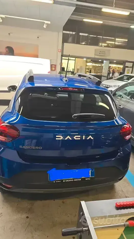 Usata Dacia Sandero Expression 110 CV (80 kW) 2024 Bluazzurro Utilitaria