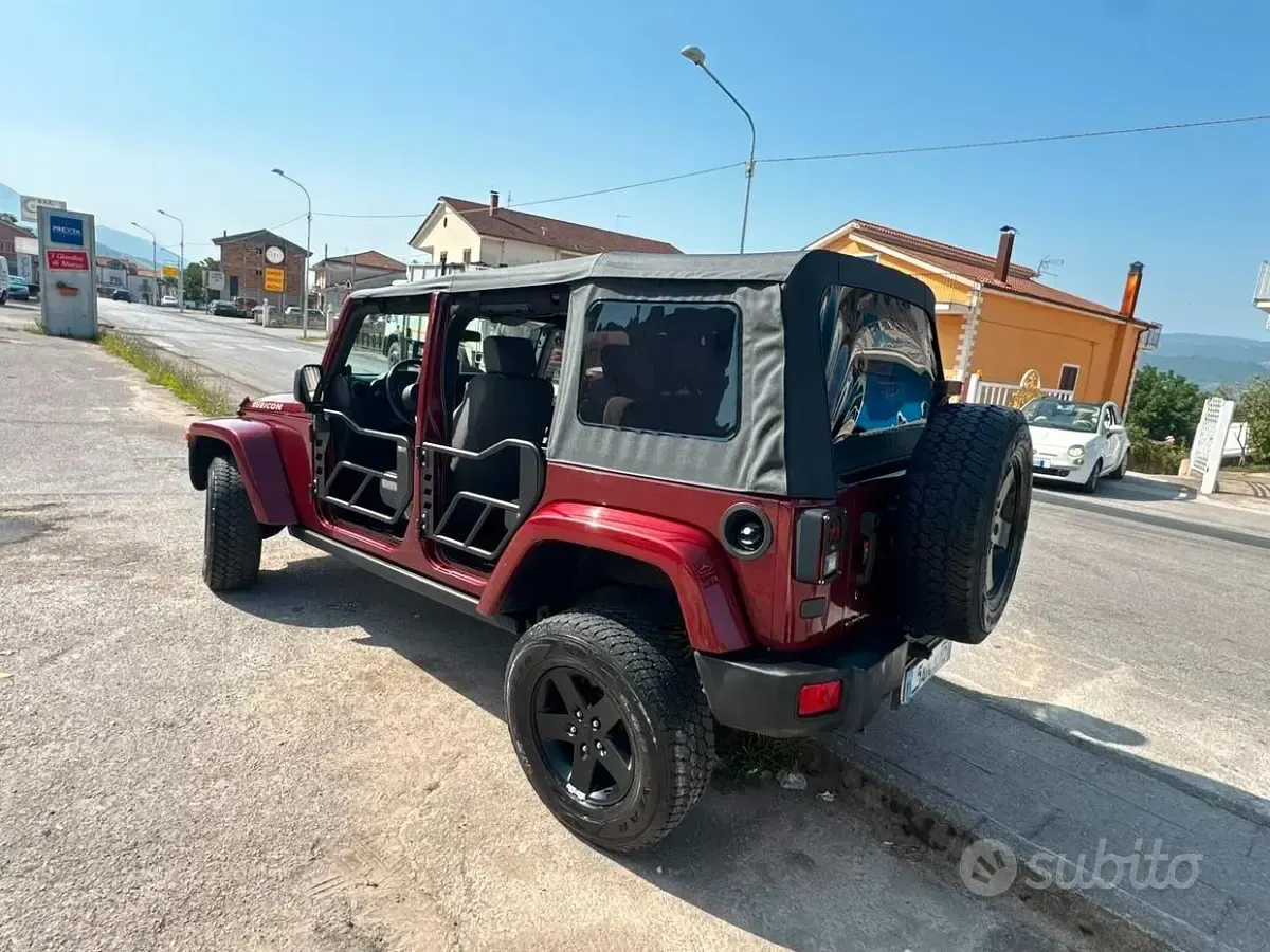 Usata Jeep Wrangler Rubicon 177 CV (130 kW) 2009 Rosso SUV