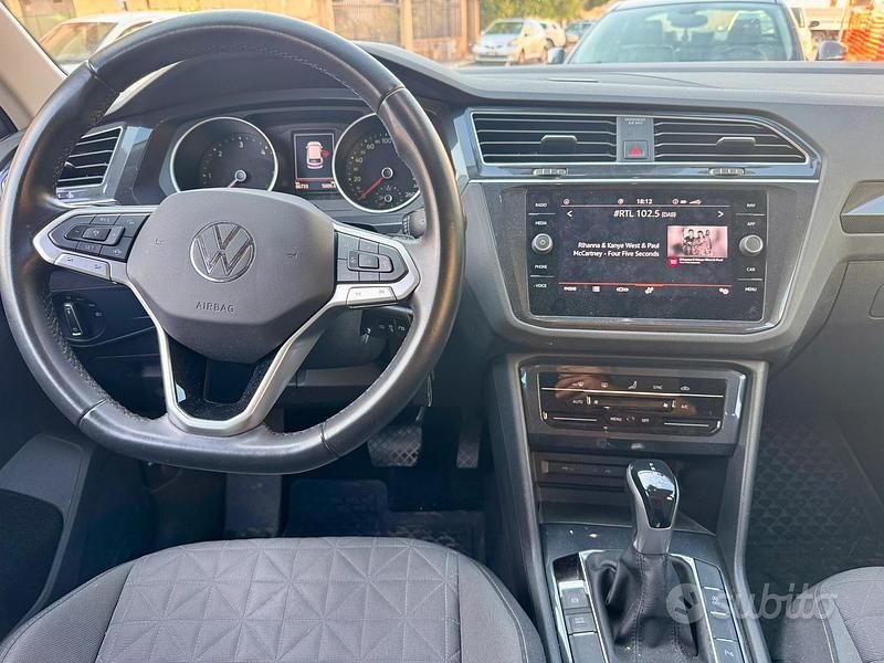 Usata VW Tiguan Life 150 CV (110 kW) 2021 Grigio SUV