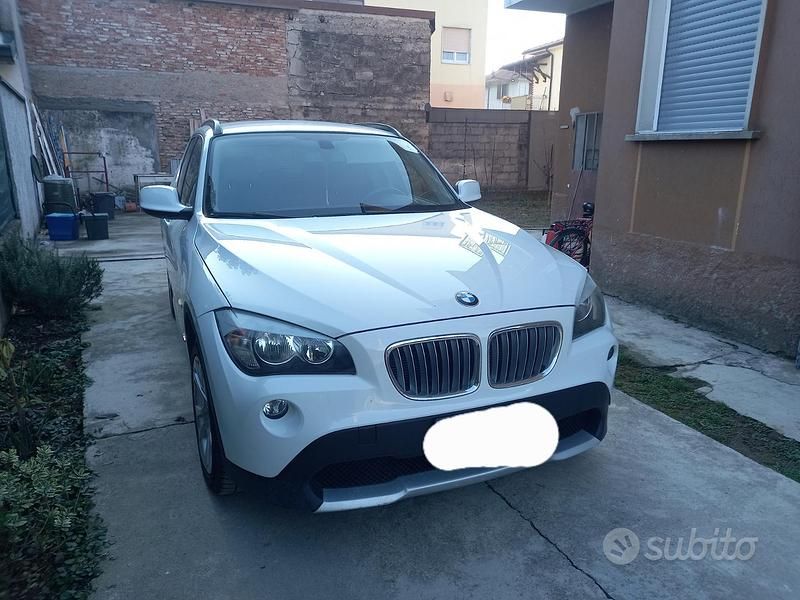 Usata BMW X1 143 CV (105 kW) 2010 Bianco SUV