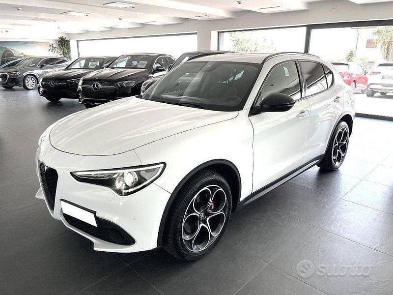 Usata Alfa Romeo Stelvio Tech Edition 190 CV (139 kW) 2019 Bianco SUV