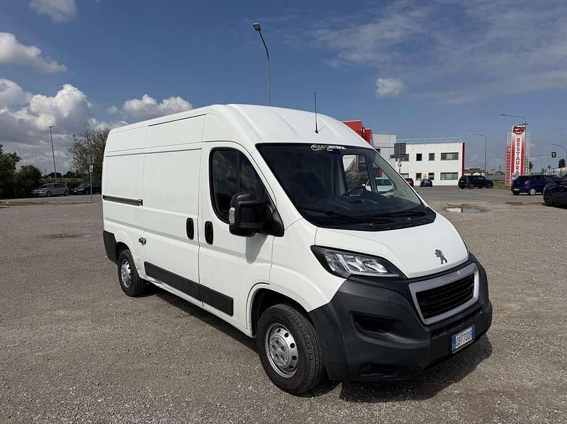 Usata Peugeot Boxer 140 CV (102 kW) 2020 Bianco Furgone