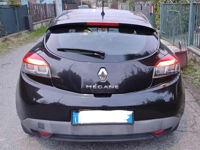 Usata Renault Mégane Coupé Dynamique 110 CV (80 kW) 2010 Nero Coupé