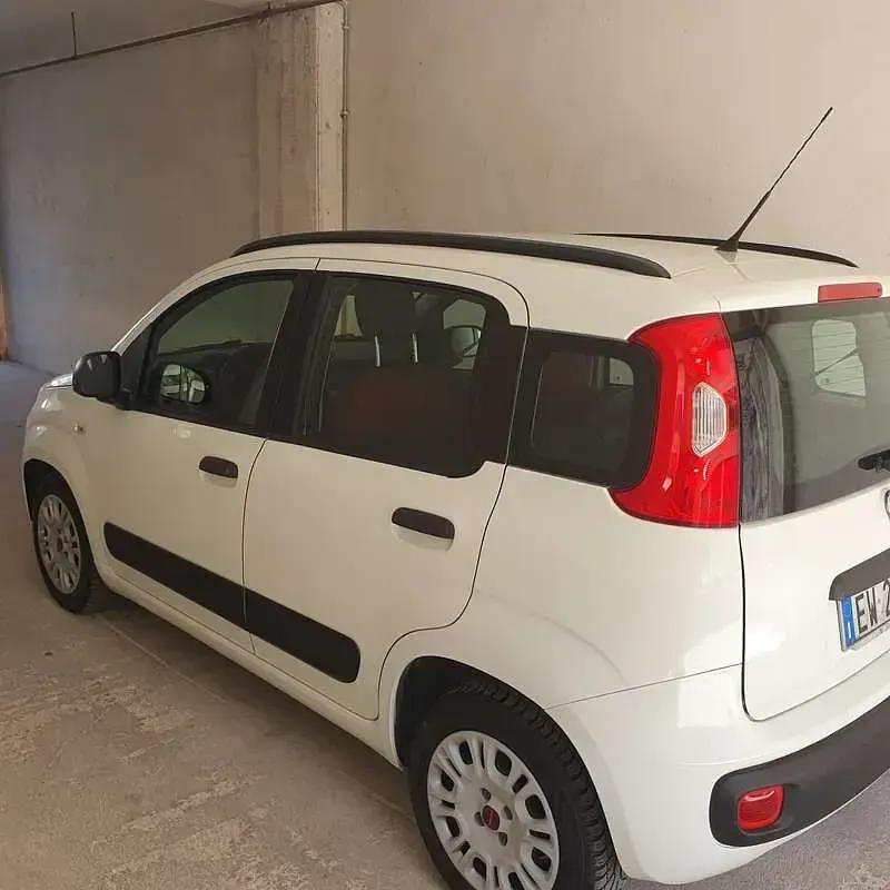 Usata Fiat Panda Easy 75 CV (55 kW) 2014 Utilitaria