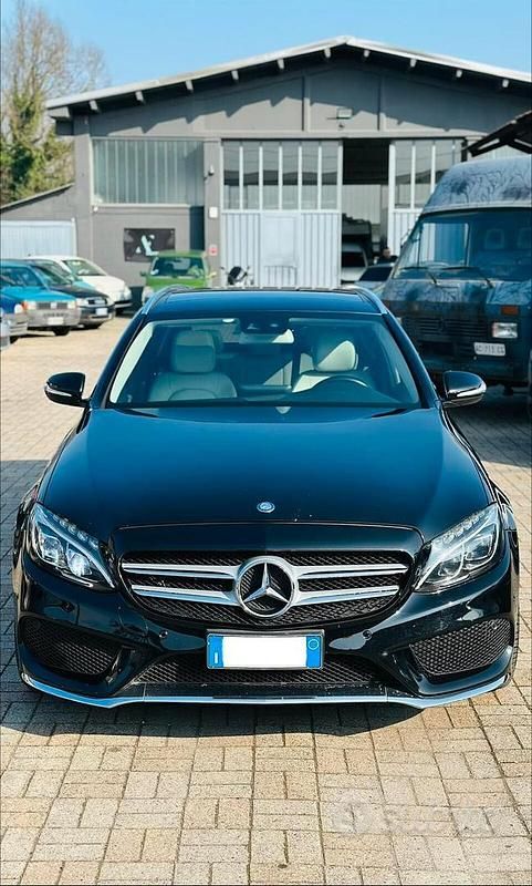 Usata Mercedes C250 Premium 204 CV (150 kW) 2015 Nero Station wagon