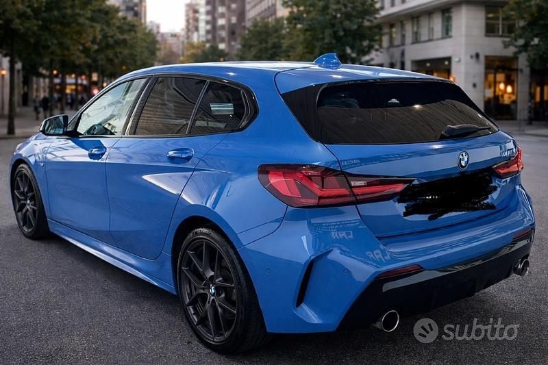 Usata BMW 118 M Sport 150 CV (110 kW) 2020 Blu/azzurro Utilitaria