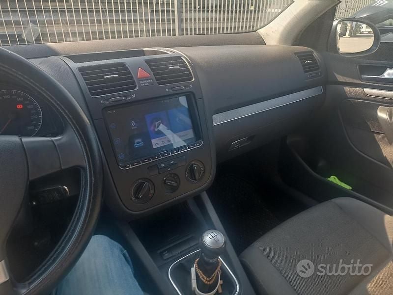 Usata VW Golf VI 102 CV (75 kW) 2008 Utilitaria