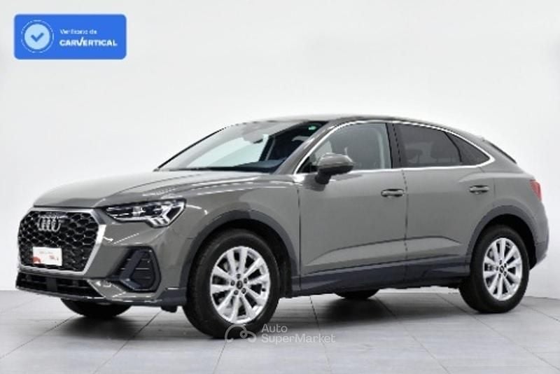 Grigio Usata 2023 Audi Q3 Sportback Business Plus SUV | 33.800 € (Super prezzo) - Immagine 1/4