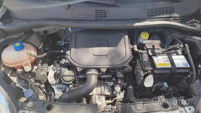 Usata Fiat Panda 70 CV (51 kW) 2021 Grigio Utilitaria