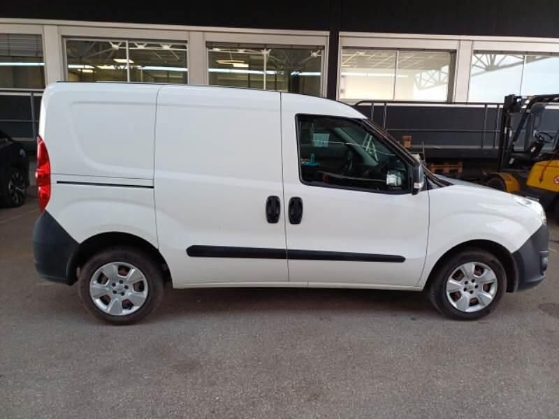 Occasion Opel Combo 95 ch (69 kW) 2018 Gris Monospace