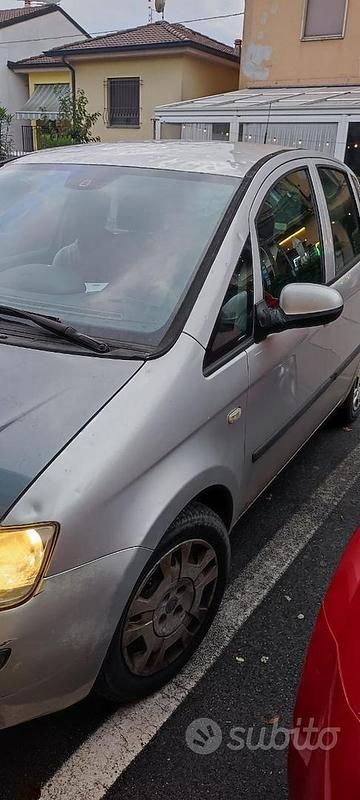 Usata Fiat Idea 77 CV (56 kW) 2010 Grigio Monovolume