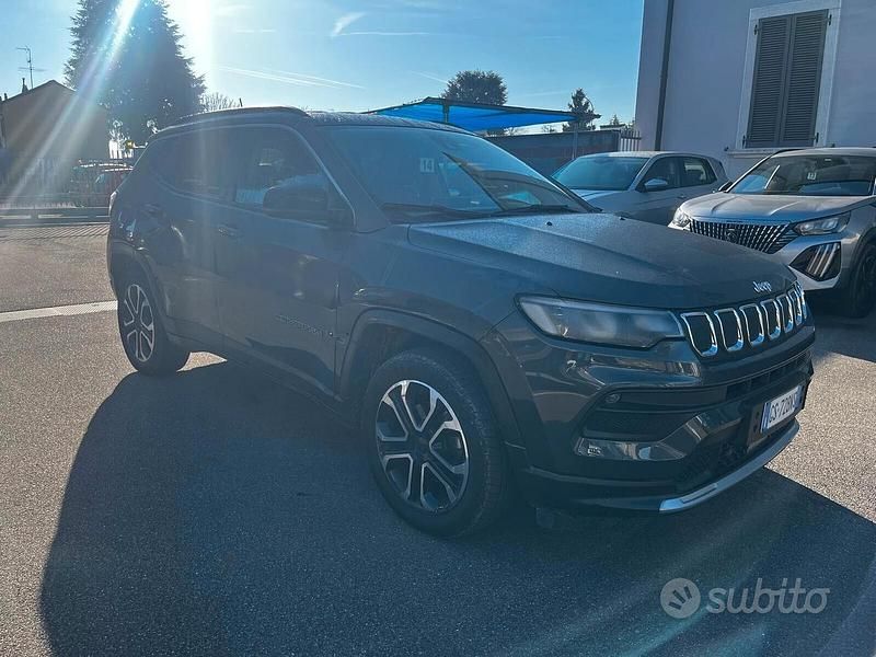 Usata Jeep Compass Limited 131 CV (96 kW) 2024 Grigio SUV