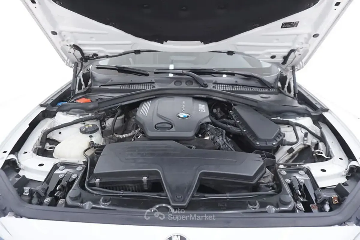 Usata BMW 118 150 CV (110 kW) 2017 Bianco Utilitaria