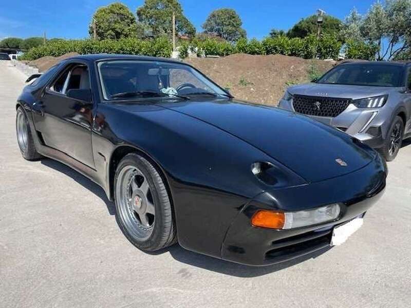 Usata Porsche 928 320 CV (235 kW) 1988 Nero Coupé