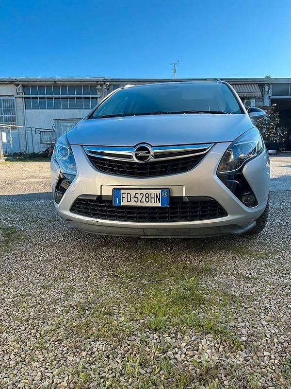 Usata Opel Zafira Tourer 2016 Monovolume