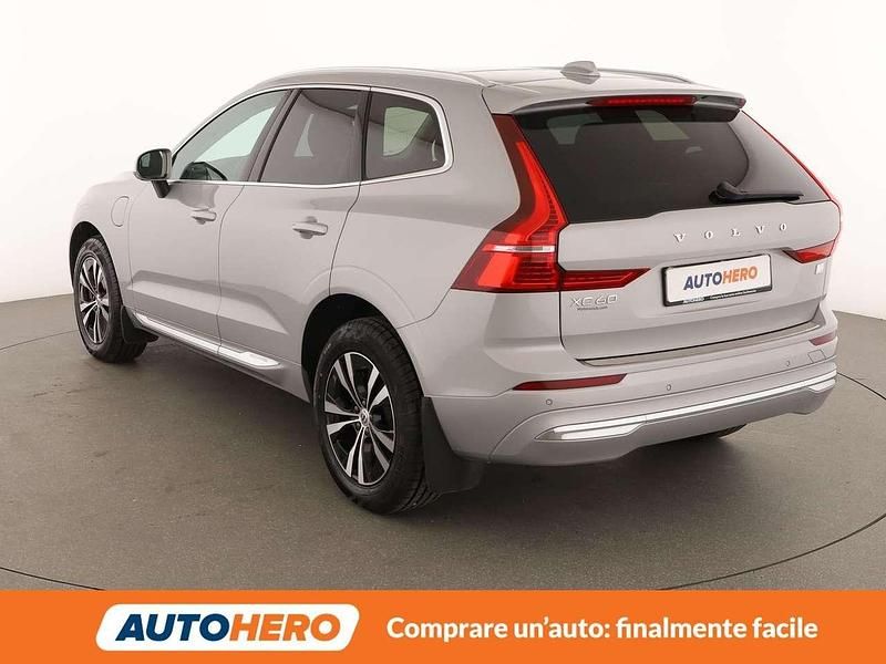 Usata Volvo XC60 Core 253 CV (186 kW) 2023 Argento SUV