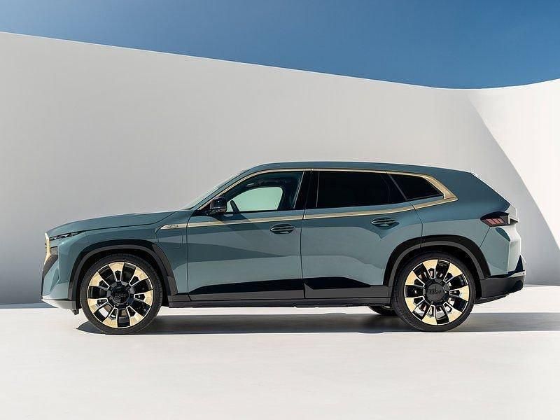 Nuova BMW XM Efficient Dynamics 475 CV (349 kW) 2025 Grigio SUV