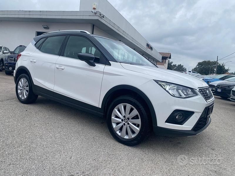 Usata Seat Arona XCELLENCE 90 CV (66 kW) 2019 Bianco SUV