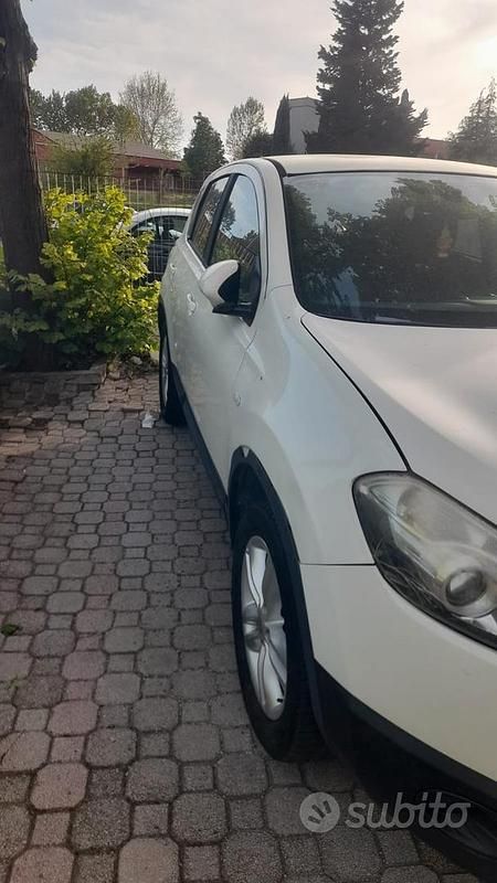 Usata Nissan Qashqai 2012 Bianco SUV