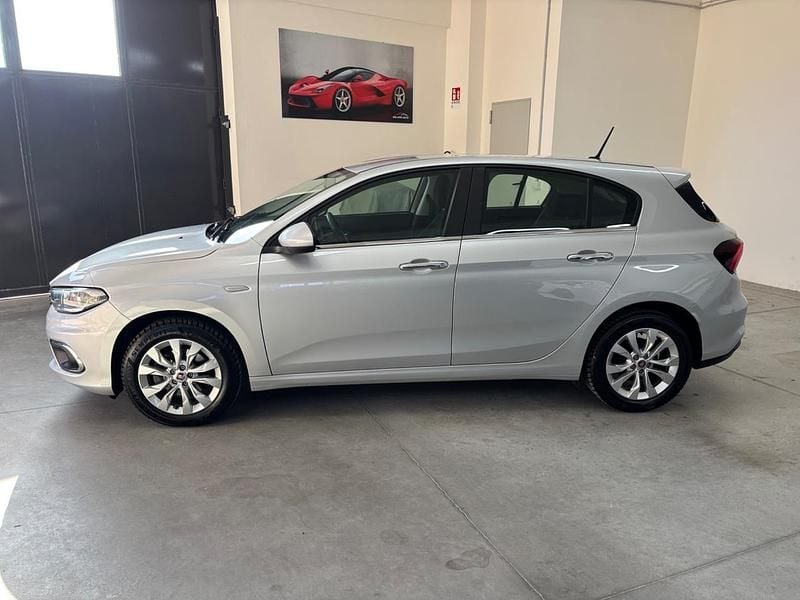 Usata Fiat Tipo Lounge 119 CV (87 kW) 2019 Grigio Berlina