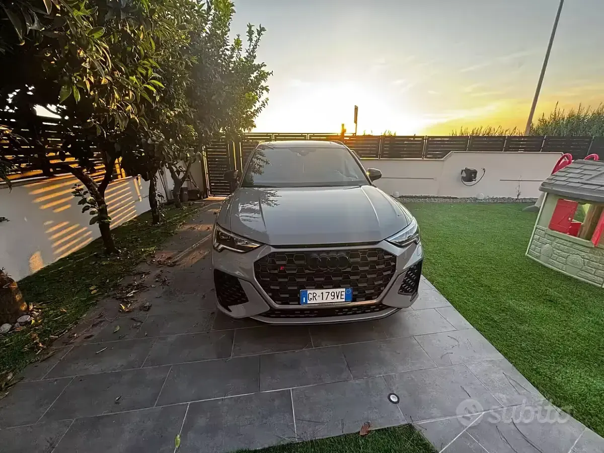 Usata Audi RS Q3 400 CV (294 kW) 2020 Grigio SUV