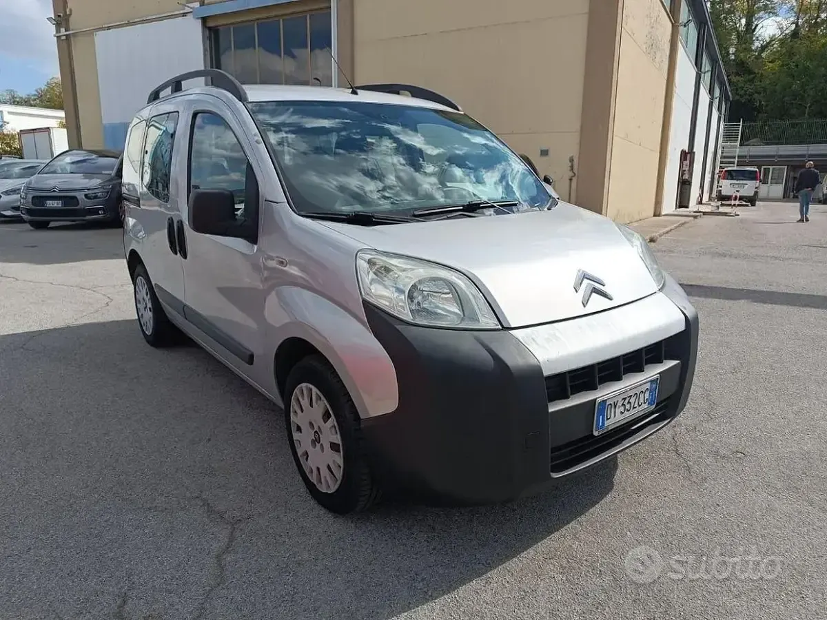 Occasion Citroën Nemo 68 ch (50 kW) 2009 Gris Monospace
