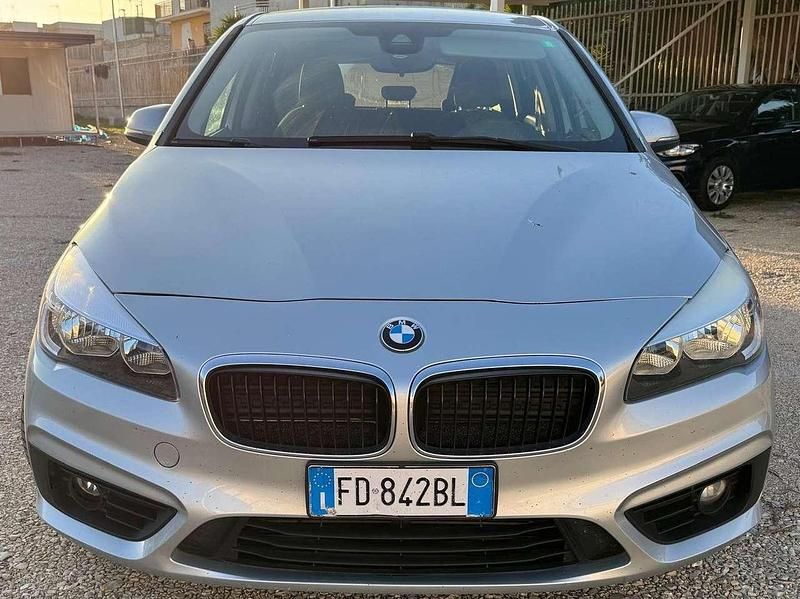 Usata BMW 216 Active Tourer Luxury Line 116 CV (85 kW) 2016 Grigio Monovolume