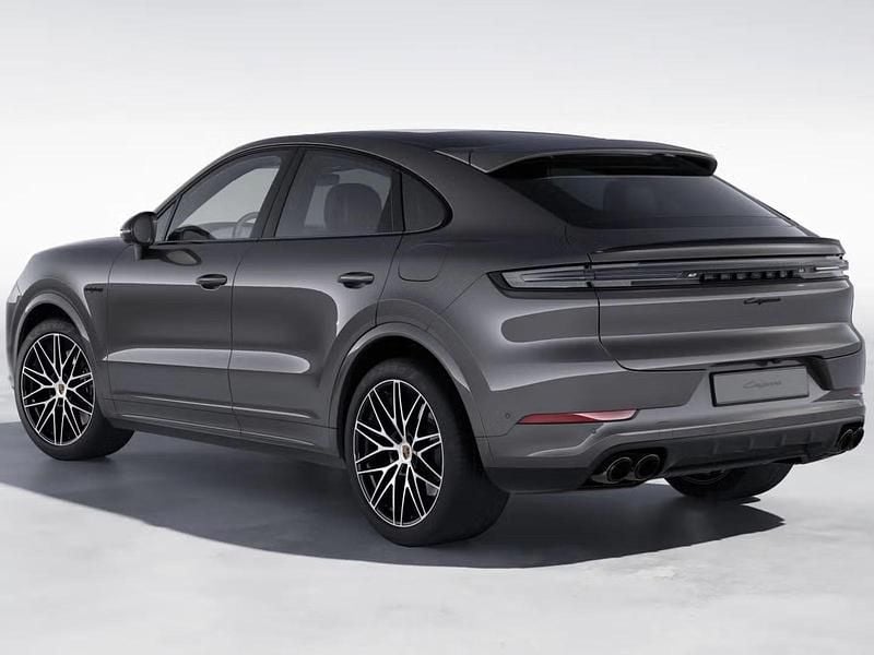 Nuova Porsche Cayenne Black Edition 470 CV (345 kW) 2026 Grigio quarzite metallizzato SUV