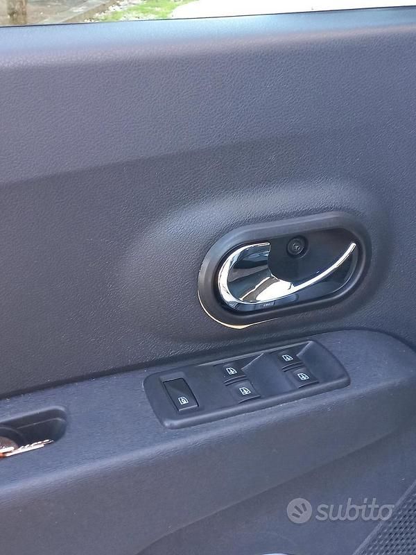 Usata Dacia Lodgy 2020 Bianco Monovolume