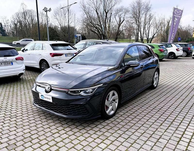 Usata VW Golf VIII GTI 245 CV (180 kW) 2022 Grigio Berlina